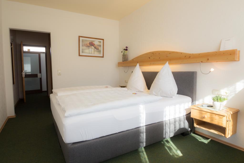 Hotel Am Lingelbach Knüllwald Cameră foto